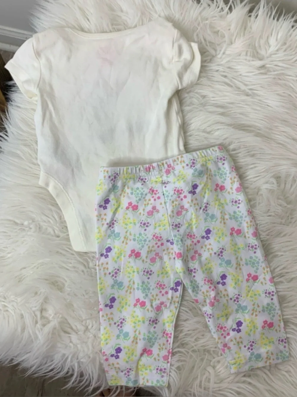 Disney Minnie Mouse Floral Bodysuit & Pants Set Size 3-6M